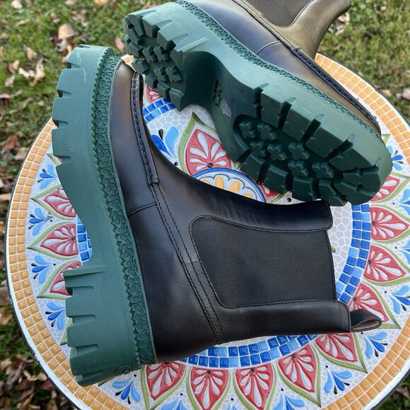 Coach Joey C5878 Womens Sz 6.B Black Green Leather Platform Chelsea Booties NEW - Picture 9 of 10